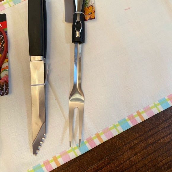 Cold Drinks Good Eats & BBQ Grilling Bundle - Picture 13 of 14